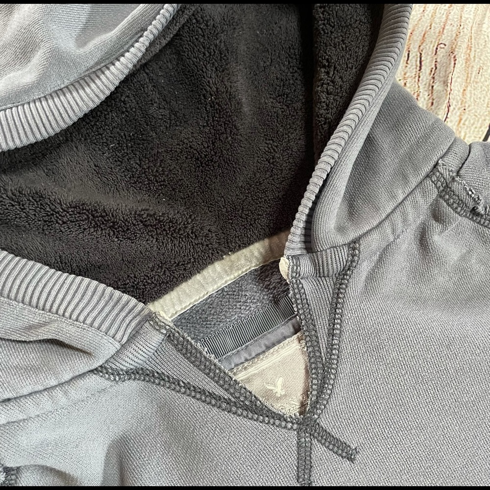 VGUC szMED American Eagle hoodie - Picture 2 of 4